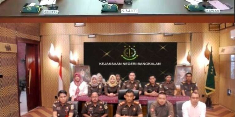 PENGARAHAN KEPALA KEJAKSAAN TINGGI JAWA TIMUR