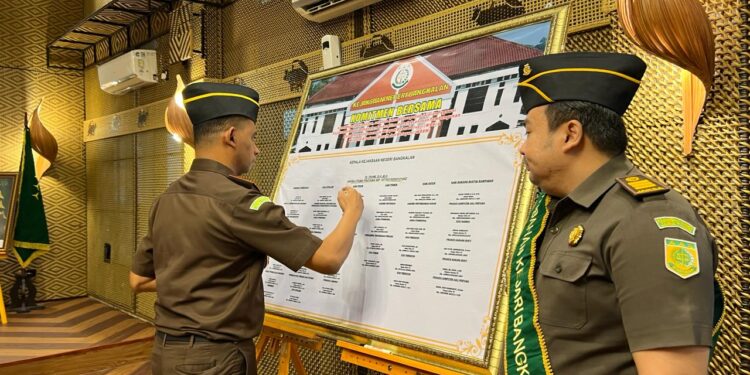 APEL INTEGRITAS MEMPERTAHANKAN WBK MENUJU WBBM TAHUN 2024 KEJAKSAAN NEGERI BANGKALAN