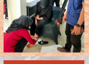 PEMASANGAN ALAT PENGAWAS ELEKTRONIK (APE) DETECTION KIT TERHADAP TERSANGKA PERKARA TIPIKOR