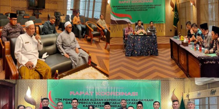 RAPAT KOORDINASI TIM PENGAWASAN ALIRAN KEPERCAYAAN DAN ALIRAN KEAGAMAAN DALAM MASYARAKAT (PAKEM) OLEH KEJAKSAAN NEGERI BANGKALAN