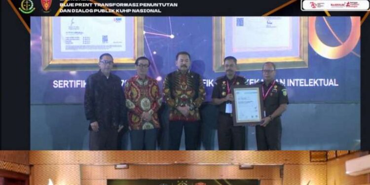 LAUNCHING BLUE PRINT TRANSFORMASI PENUNTUTAN DAN DIALOG PUBLIK RPP KUHP NASIONAL