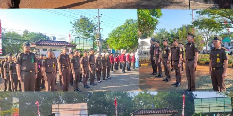 APEL PAGI RUTIN YANG DIIKUTI SELURUH PEGAWAI, PRAMUBHAKTI DAN SISWA MAGANG