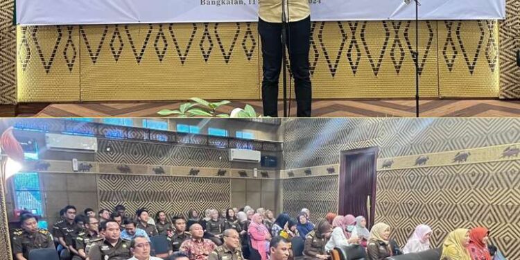PELEPASAN KEPALA KEJAKSAAN NEGERI BANGKALAN DAN KASUBSI PERTIMBANGAN HUKUM PERDATA DAN TATA USAHA NEGERA KEJAKSAAN NEGERI BANGKALAN