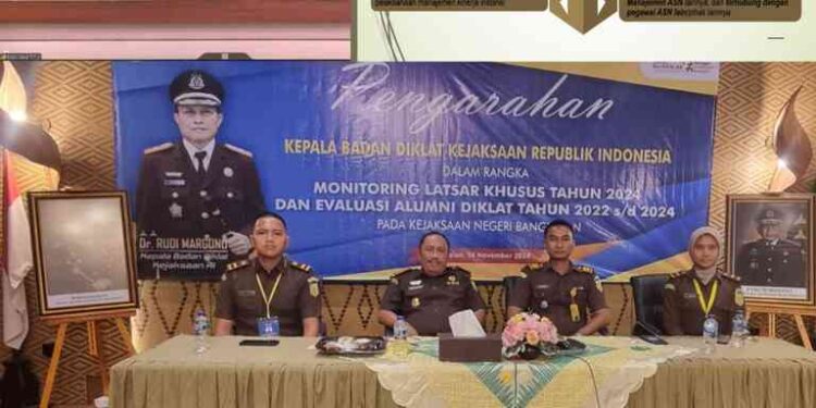 PENGARAHAN KEPALA BADAN DIKLAT KEJAKSAAN REPUBLIK INDONESIA DALAM RANGKA MONITORING LATSAR KHUSUS TAHUN 2024 DAN EVALUASI ALUMNI DIKLAT TAHUN 2022 s/d 2024