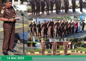 UPACARA PERINGATAN HARI ULANG TAHUN PERSATUAN JAKSA INDONESIA (HUT PERSAJA) KE-74 TAHUN 2025 DI KEJAKSAAN NEGERI BANGKALAN