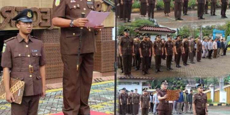 UPACARA PERINGATAN HARI KEBANGKITAN NASIONAL REPUBLIK INDONESIA KE-117 TAHUN 2025 DI KEJAKSAAN NEGERI BANGKALAN