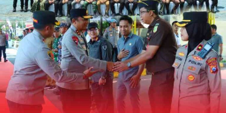 KUNJUNGAN SILAHTURAHMI KAPOLDA JAWA TIMUR DI KABUPATEN BANGKALAN