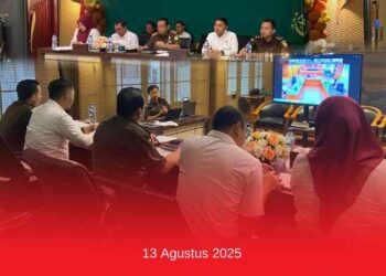 EKSPOSE PENDAPAT HUKUM (LEGAL OPINION) DIHADAPAN KAJATI JATIM Dr. KUNTANDI, S.H., M.H., ASDATUN DAN JAJARAN