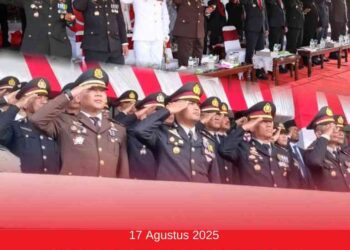 UPACARA PENURUNAN BENDERA MERAH PUTIH MEMPERINGATI HARI ULANG TAHUN (HUT) KEMERDEKAAN REPUBLIK INDONESIA KE-80 TAHUN 2025 DI KABUPATEN BANGKALAN
