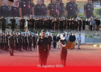 APEL PAGI RUTIN YANG DIIKUTI OLEH SELURUH PEGAWAI, DAN PRAMUBHAKTI