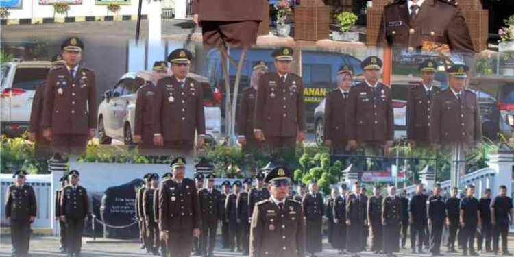 UPACARA PERINGATAN HARI LAHIR KEJAKSAAN REPUBLIK INDONESIA KE-80 TAHUN 2025 DI KEJAKSAAN NEGERI BANGKALAN