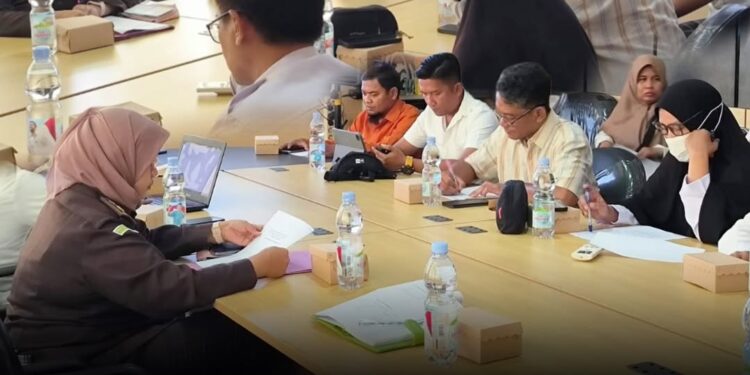 FOCUS GROUP DISCUSSION (FGD) STUDI PENELITIAN IDENTIFIKASI KEBUTUHAN DAN TANTANGAN PERLINDUNGAN PEREMPUAN DAN ANAK DI KABUPATEN BANGKALAN TAHUN 2025