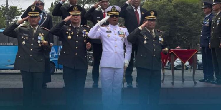 UPACARA PERINGATAN HARI PAHLAWAN NASIONAL TAHUN 2025 DI KABUPATEN BANGKALAN