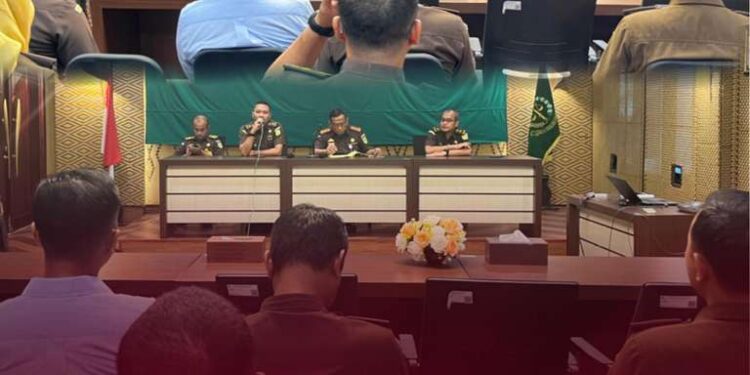 PENGARAHAN MENGENAI PENGUATAN BUDAYA JUJUR DAN DISIPLIN UNTUK MENJAGA MARWAH DAN KEPERCAYAAN PUBLIK KEPADA SELURUH PEGAWAI KEJAKSAAN NEGERI BANGKALAN
