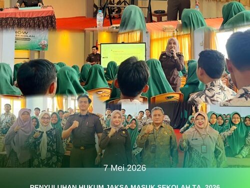 PENYULUHAN HUKUM PROGRAM JAKSA MASUK SEKOLAH (JMS) DENGAN TEMA “BULLYING DAN BAHAYA PENYALAHGUNAAN MEDIA SOSIAL” DI SMPN 2 BANGKALAN