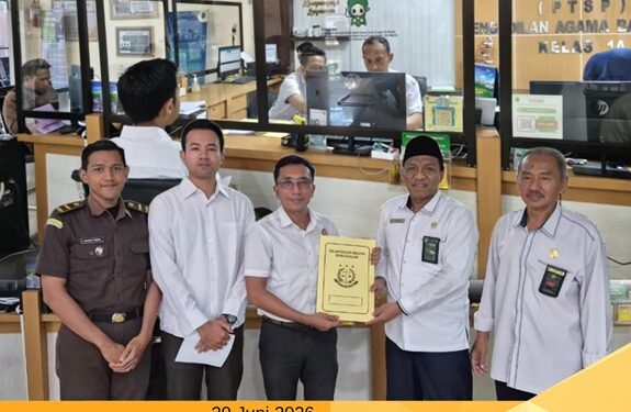PENGAJUAN PERMOHONAN PENETAPAN PERWALIAN ANAK DARI KEJAKSAAN NEGERI BANGKALAN KEPADA PENGADILAN AGAMA BANGKALAN